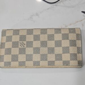 Source Unknown Checkered Wallet - Cream and Gray